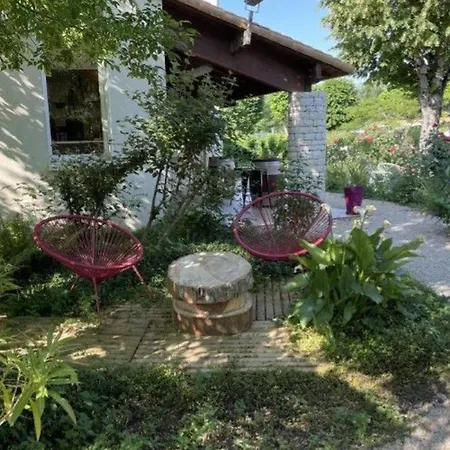 39m² Pour 4 Personnes Avec Terrasse - Api-1-52-669 * Coulon